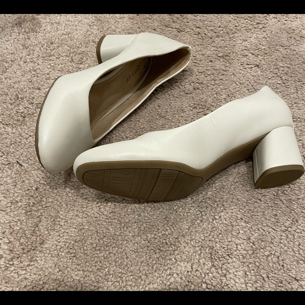 Naturalizer Women Shoes